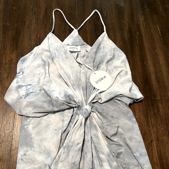 Storia Draped Racerback stretch dress- NWT- women’s size medium - Picture 3 of 4